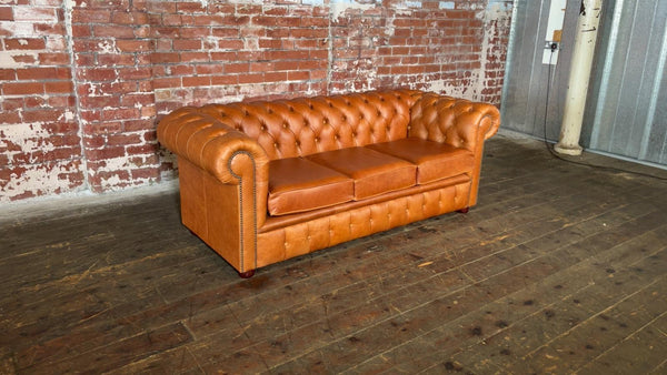 Elegant Classic Chesterfield Sofa in Premium Tan Leather - Brand New