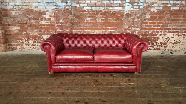 Stunning Oversized Chesterfield Buckingham sofa in Hand Dyed Red Leather - Brand New!