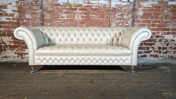 Stunning Grey Leather 3 seater Cliveden Sofa