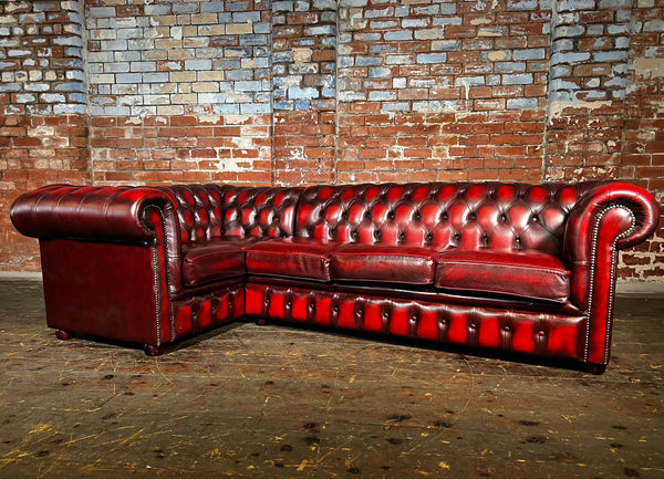 Corner Suite in Antique Red Leather