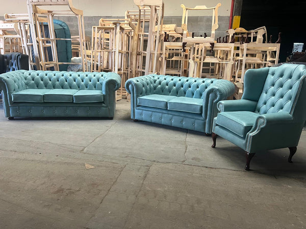 Unique 3 piece suite in Premium Baby Blue Leather- Brand New!