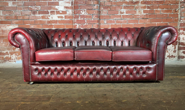 Vintage Classic 3 seater Chesterfield Sofa in Antique Red Leather